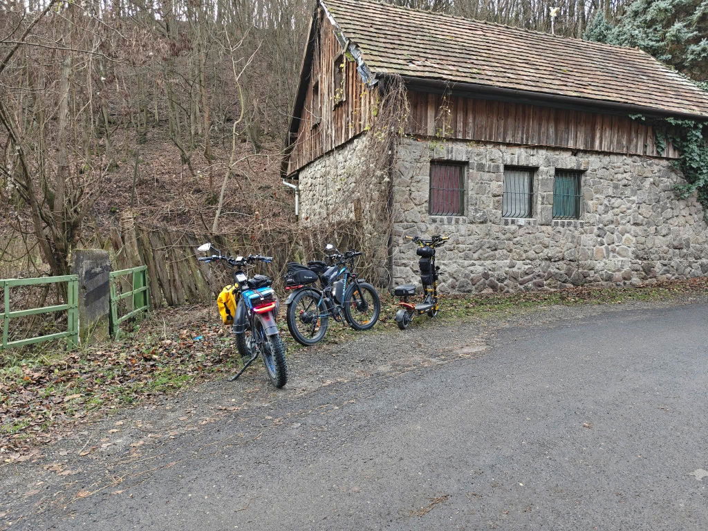 E-BYCCO EB7PRO bici elettrica 26" doppio motore 6000W