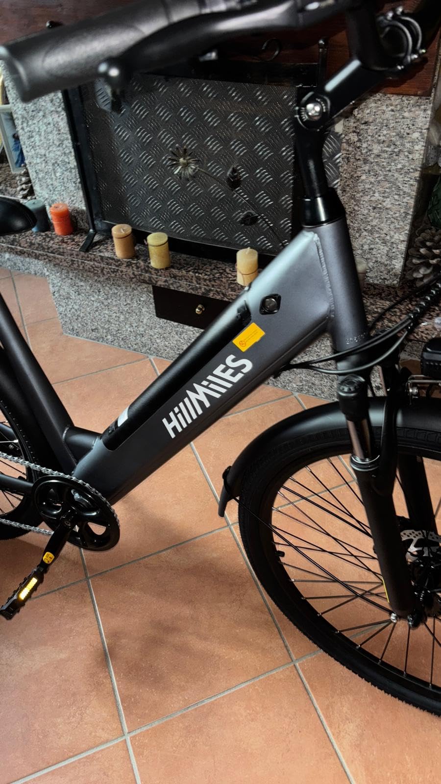 HillMiles MileCity1 bici elettrica 26" verde autonomia 100 km
