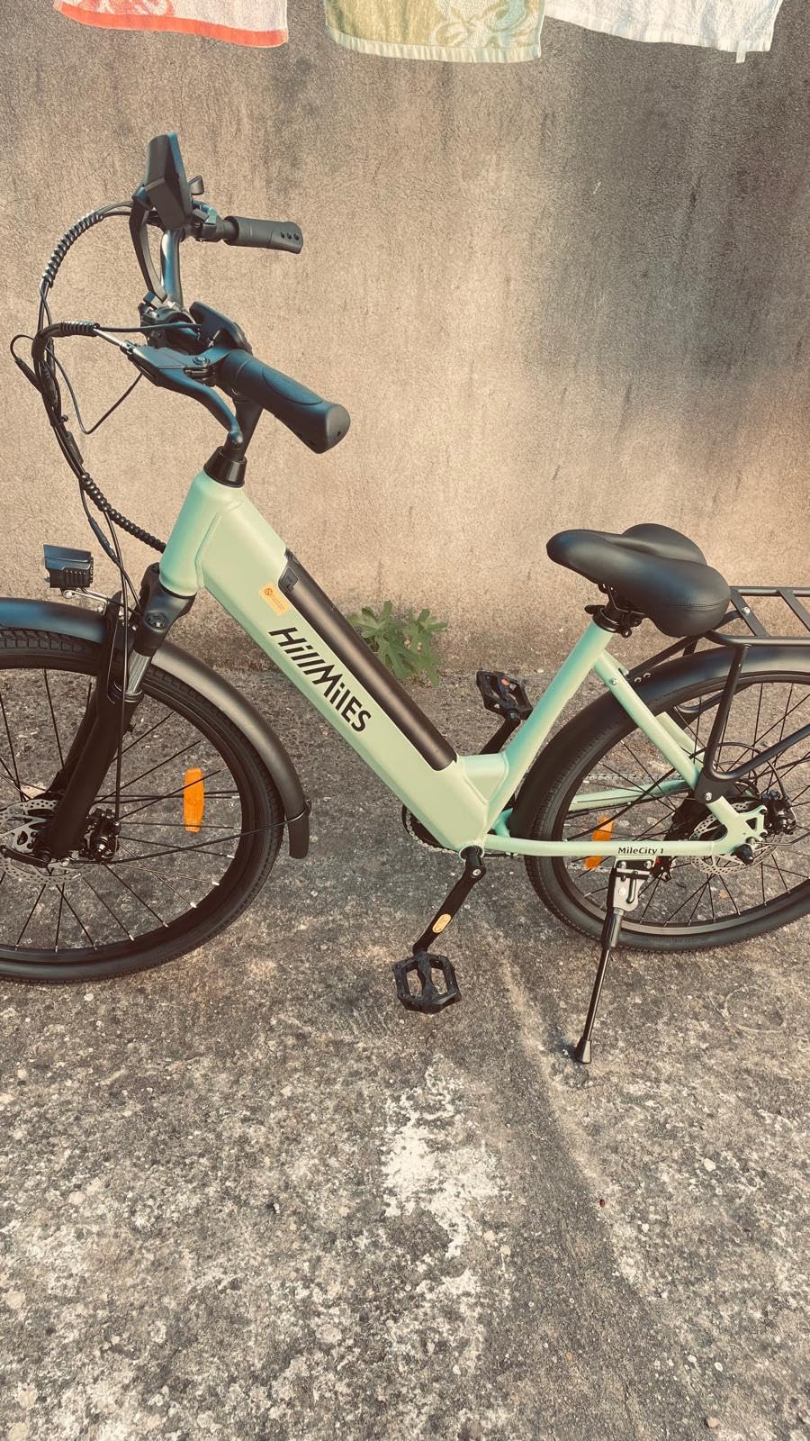 HillMiles MileCity1 bici elettrica 26" grigia 100 km