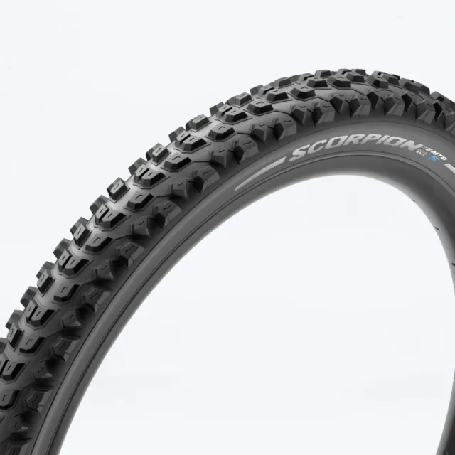 Pirelli Scorpion E-MTB S copertone 27.5x2.6 tubeless