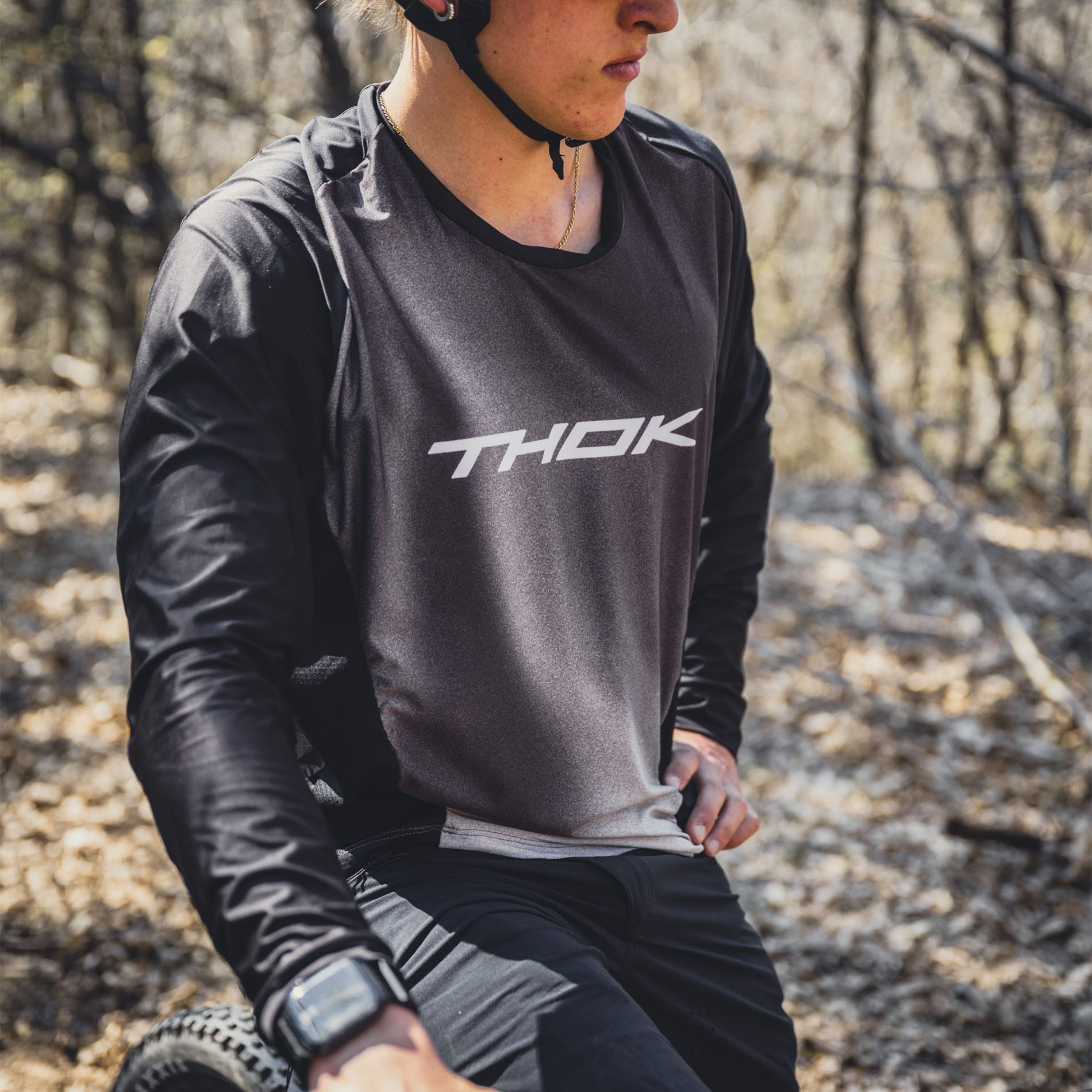 THOK Tech Team Black maglia maniche lunghe nera