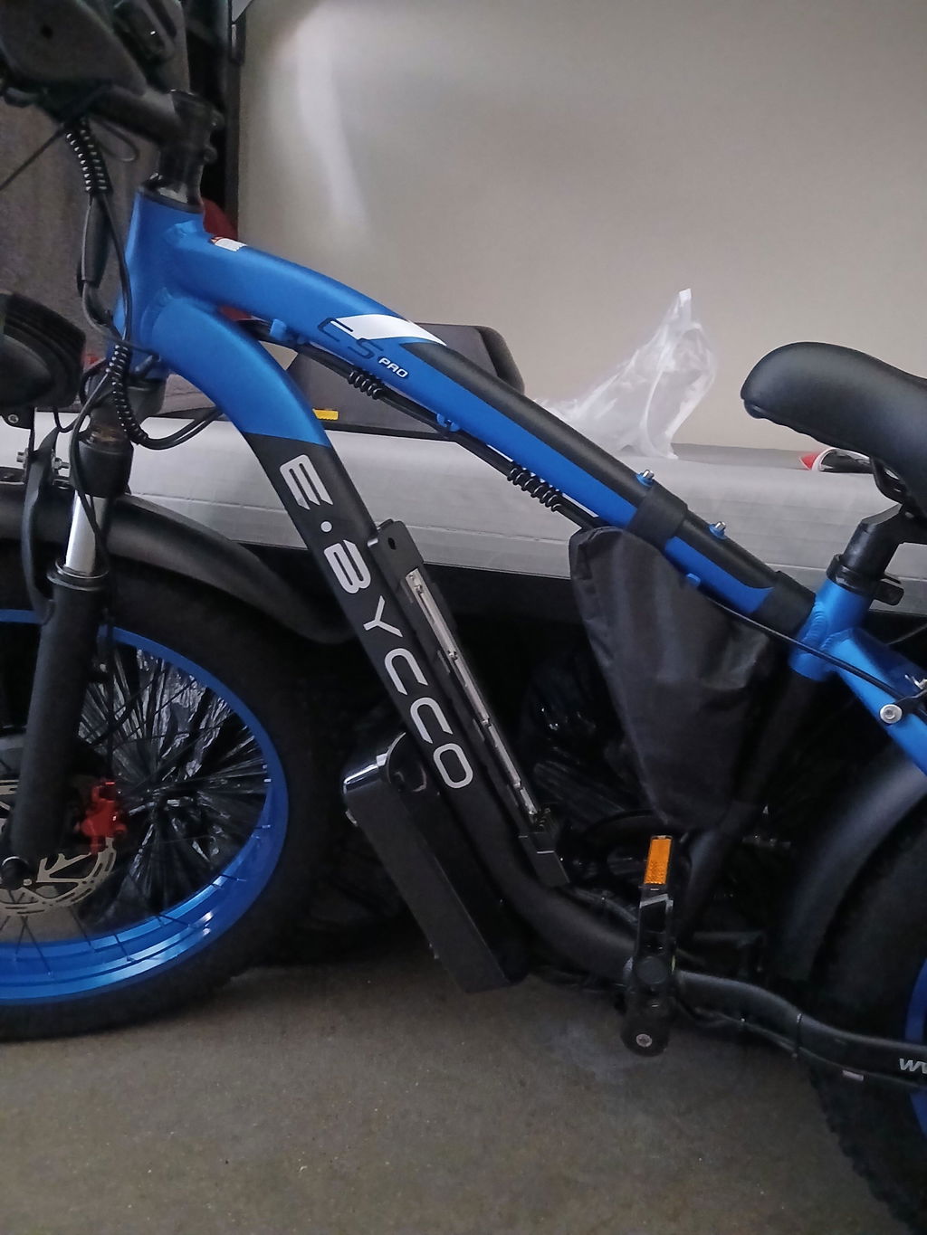 E-BYCCO C5PRO Bici Elettrica 24" 52V 32Ah 6000W Blu
