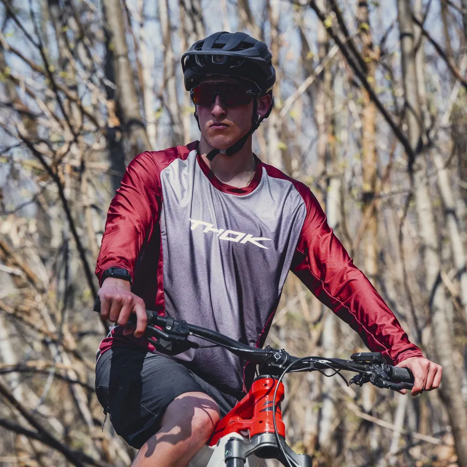 THOK Tech Team Red maglia maniche lunghe rossa