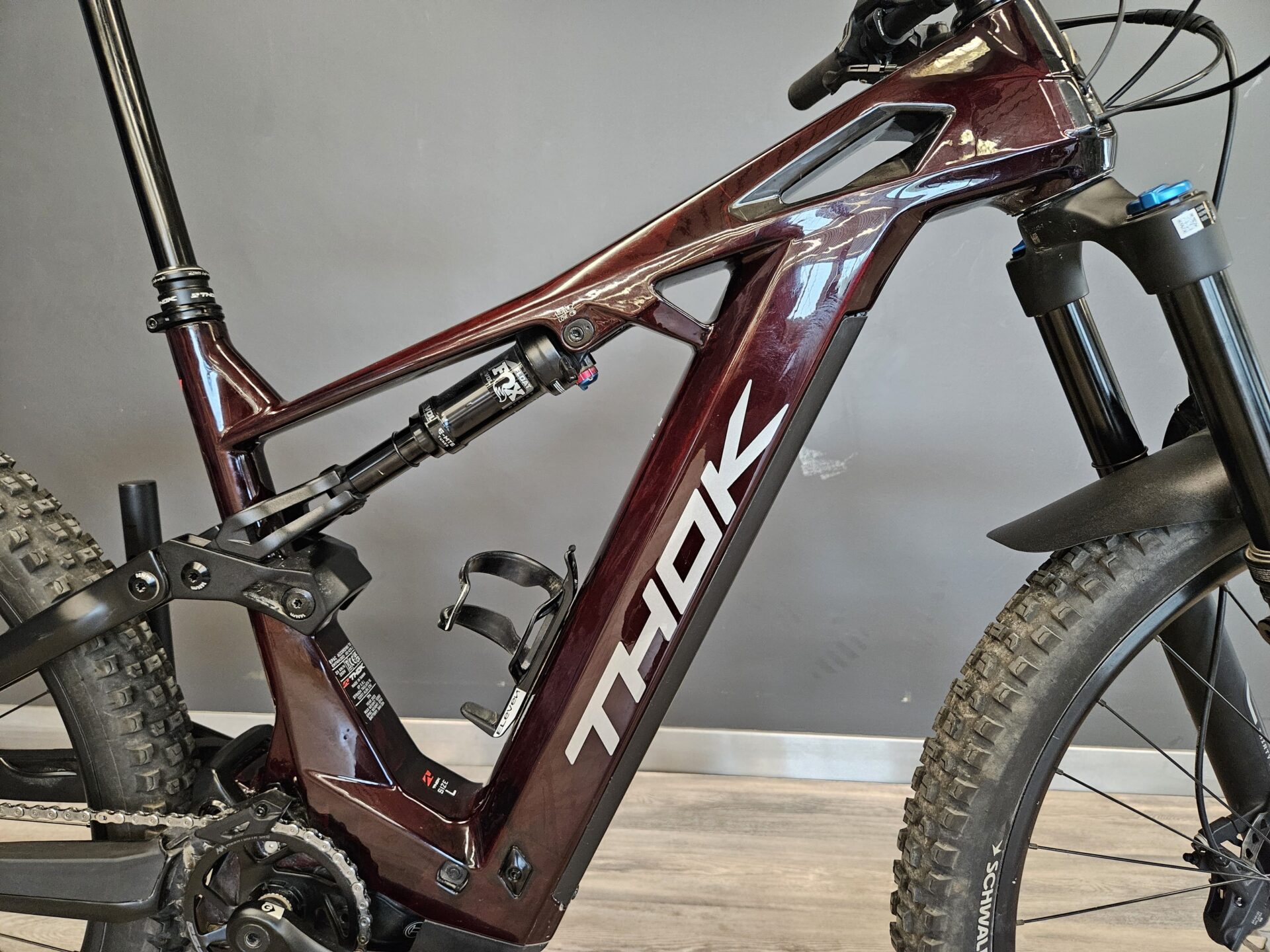 THOK TP4 e-bike usata ricondizionata taglia L carbonio