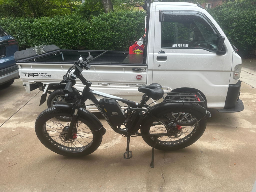 E-BYCCO EB7Pro 9000W bici elettrica 52V 32Ah nero/bianco ricondizionata